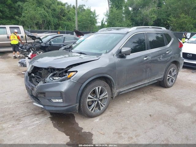 2017 NISSAN ROGUE SL 2