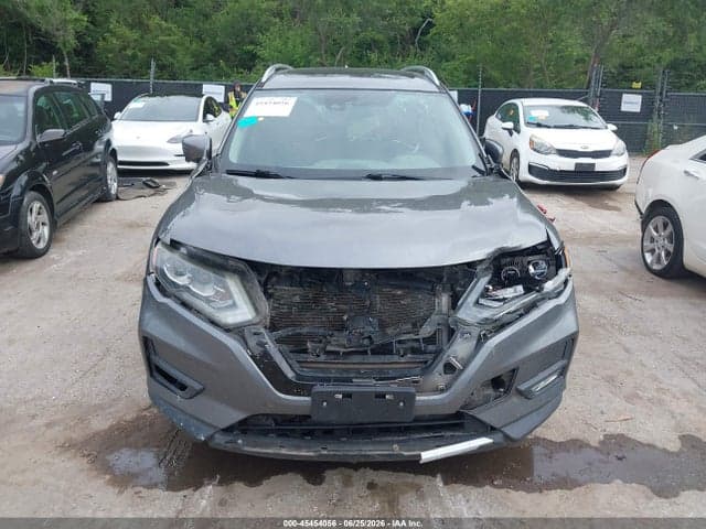 2017 NISSAN ROGUE SL 13