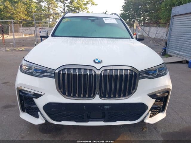 2021 BMW X7 M50I 12