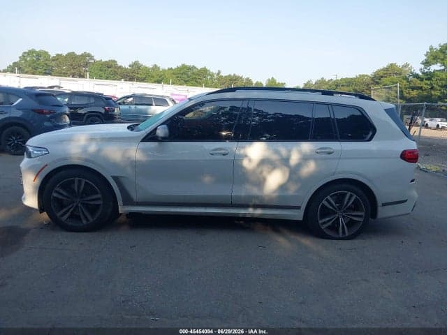 2021 BMW X7 M50I 14
