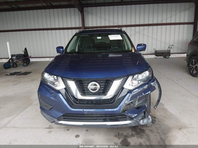 2018 NISSAN ROGUE SV 11