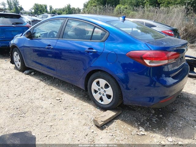 2017 KIA FORTE LX 3