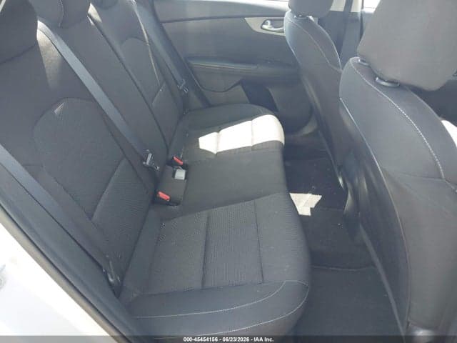 2020 KIA FORTE LXS 8