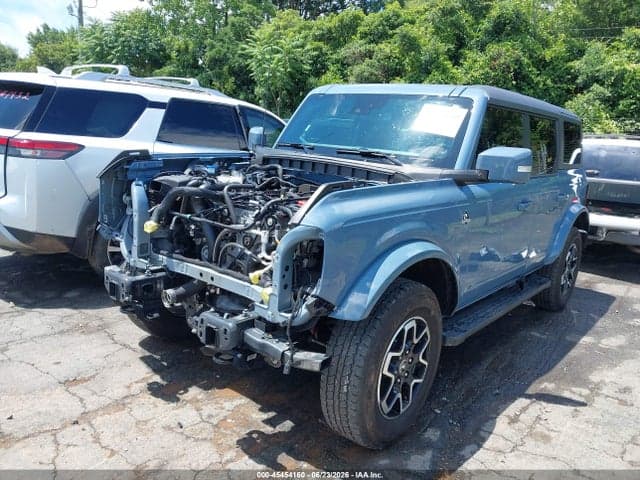 2024 FORD BRONCO OUTER BANKS 2
