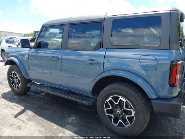 2024 FORD BRONCO OUTER BANKS 15