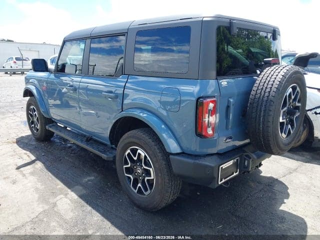 2024 FORD BRONCO OUTER BANKS 3