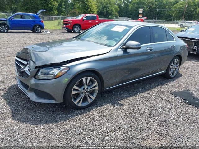 2017 MERCEDES-BENZ C 300 2