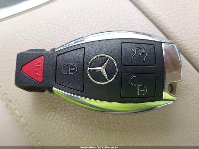 2017 MERCEDES-BENZ C 300 11