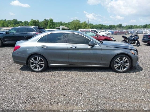 2017 MERCEDES-BENZ C 300 13