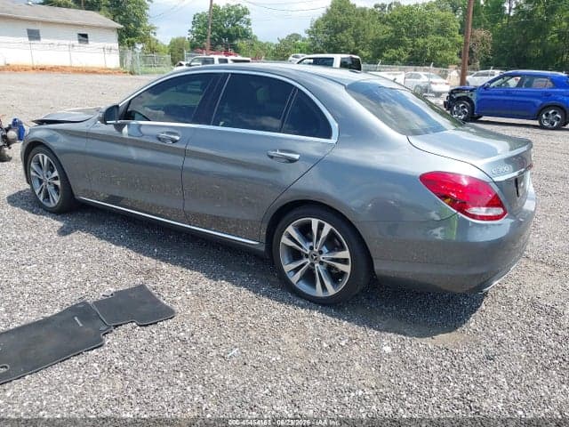 2017 MERCEDES-BENZ C 300 3