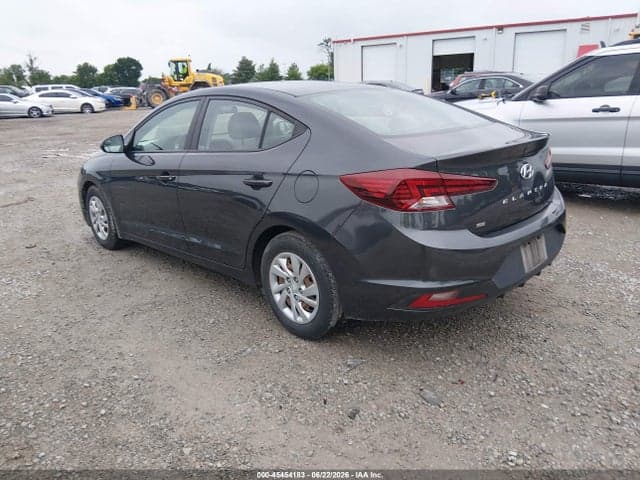 2020 HYUNDAI ELANTRA SE 3
