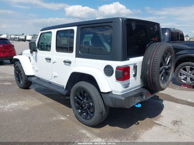 2023 JEEP WRANGLER 4XE SAHARA 4X4 3