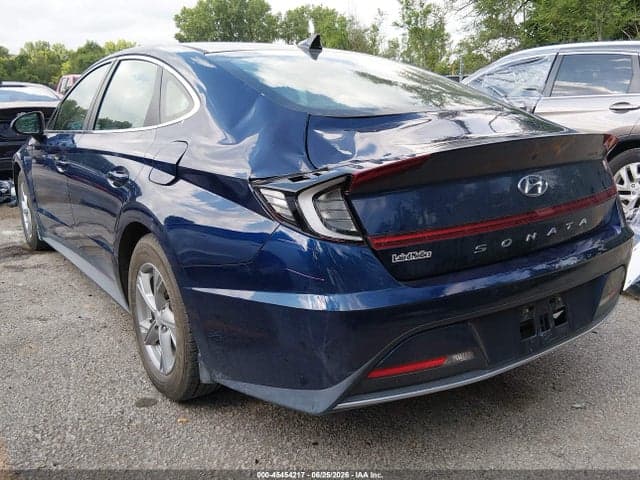 2021 HYUNDAI SONATA SE 3