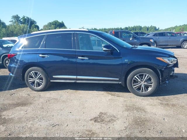 2017 INFINITI QX60 14