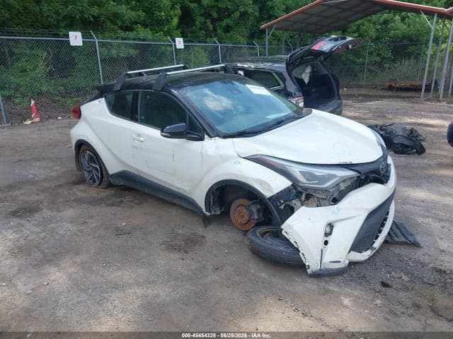 2021 TOYOTA C-HR LIMITED 1