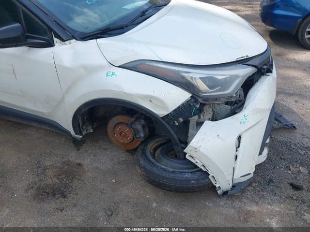 2021 TOYOTA C-HR LIMITED 6