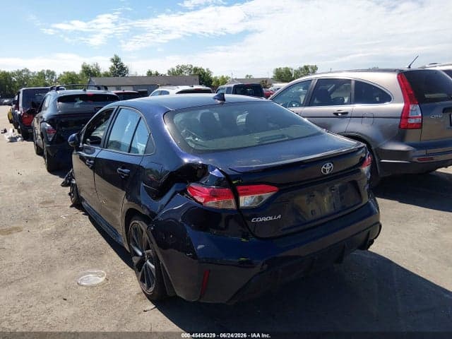2023 TOYOTA COROLLA SE 3