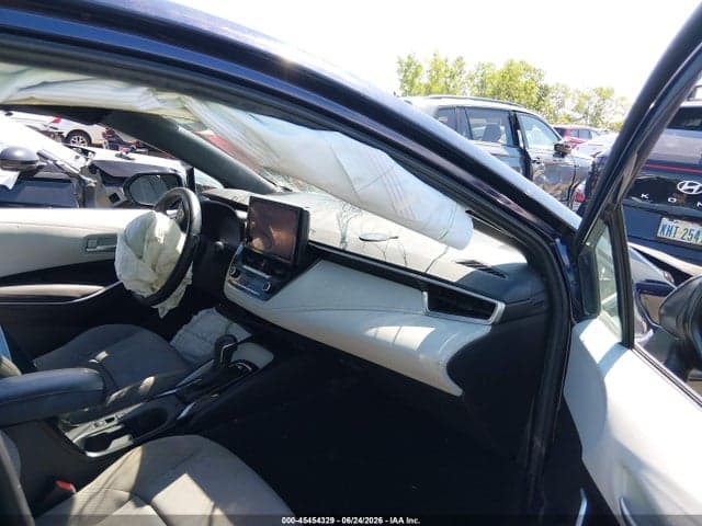 2023 TOYOTA COROLLA SE 5