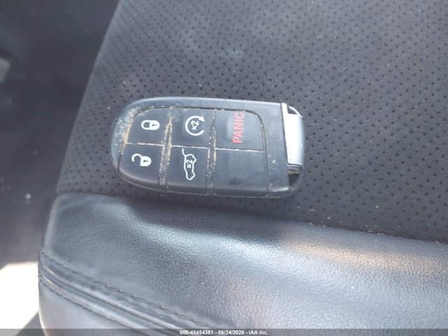 2021 JEEP GRAND CHEROKEE LAREDO X 4X4 11