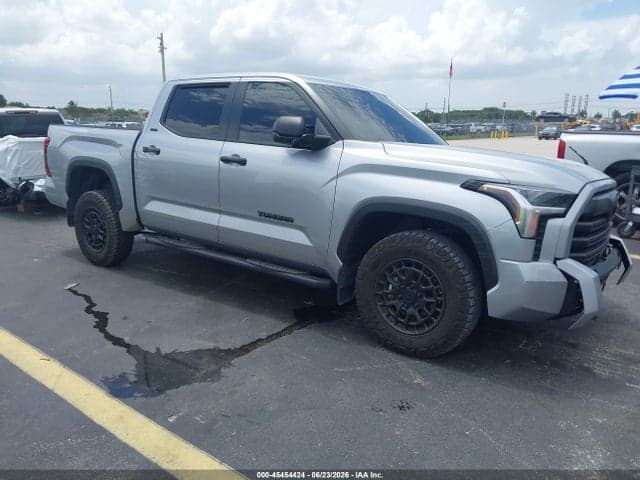 2025 TOYOTA TUNDRA SR5 1