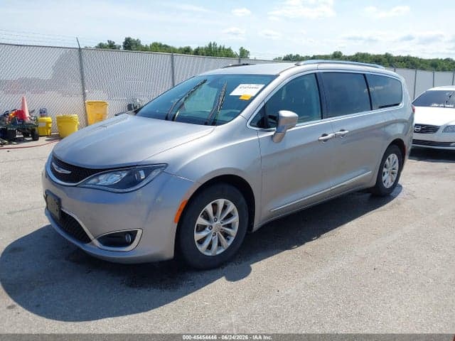 2018 CHRYSLER PACIFICA TOURING L 2