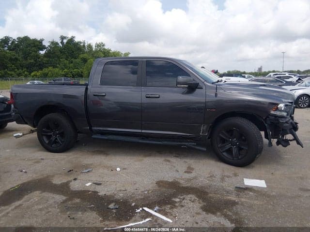 2017 RAM 1500 NIGHT 4X4 5'7 BOX 14