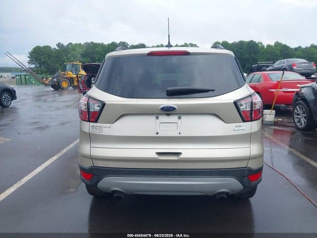2018 FORD ESCAPE SE 17