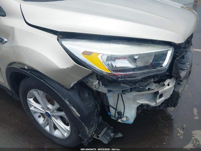 2018 FORD ESCAPE SE 18