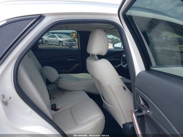 2022 MAZDA CX-30 PREMIUM 8