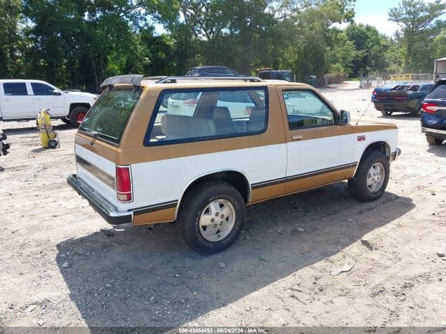 1985 CHEVROLET BLAZER S10 4