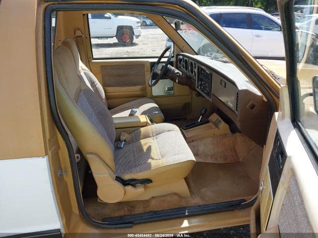 1985 CHEVROLET BLAZER S10 5