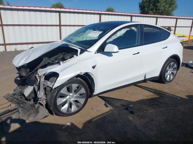 2024 TESLA MODEL Y 3