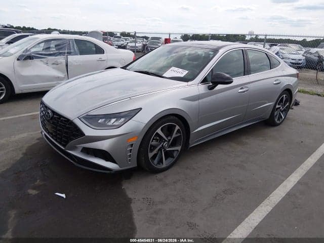 2022 HYUNDAI SONATA SEL PLUS 2