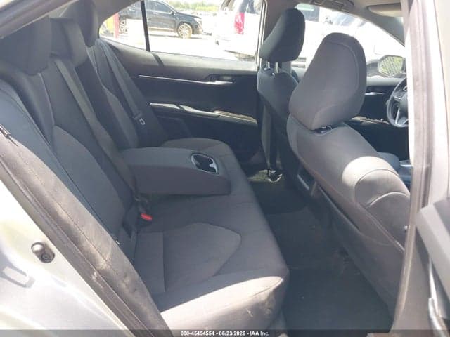 2023 TOYOTA CAMRY LE 8