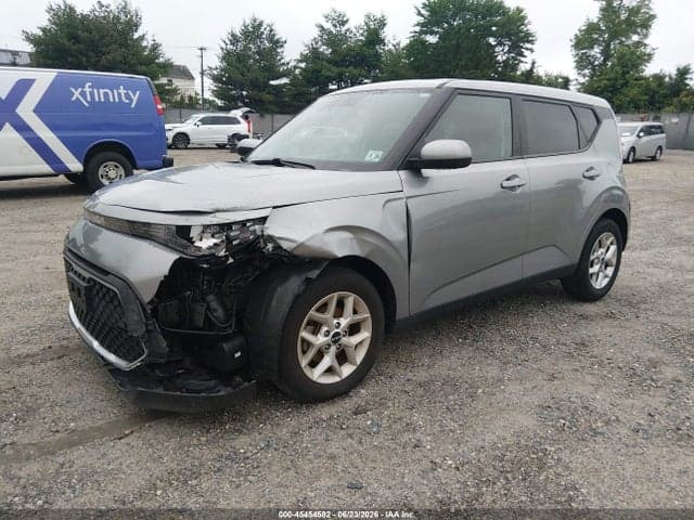 2024 KIA SOUL LX 2