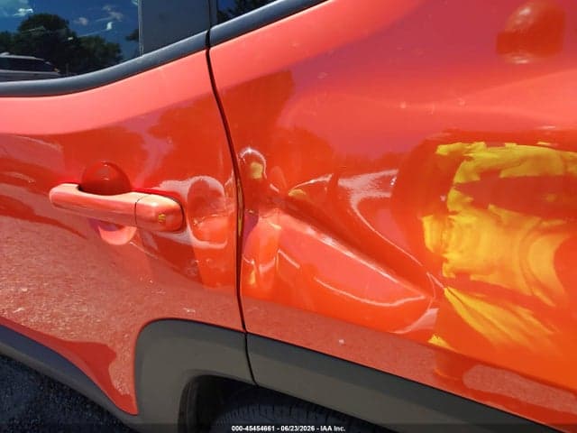 2017 JEEP RENEGADE LATITUDE 18