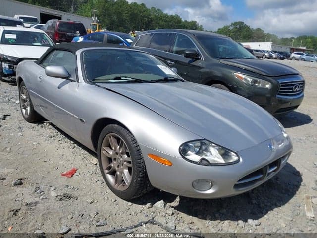 2002 JAGUAR XK8