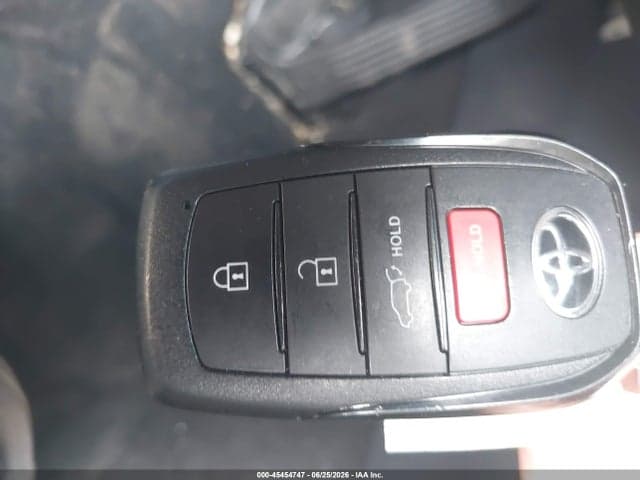 2026 TOYOTA RAV4 PLUG-IN HYBRID SE 11