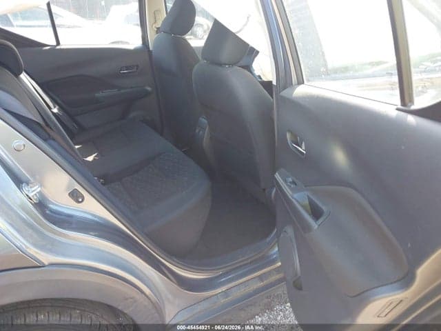 2021 NISSAN KICKS SV XTRONIC CVT 8
