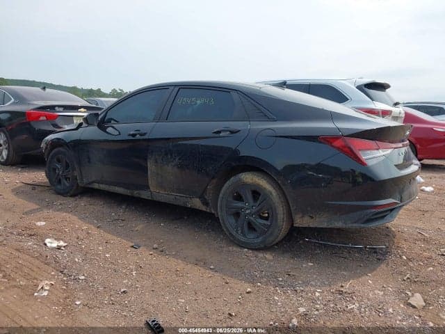 2023 HYUNDAI ELANTRA SEL 3