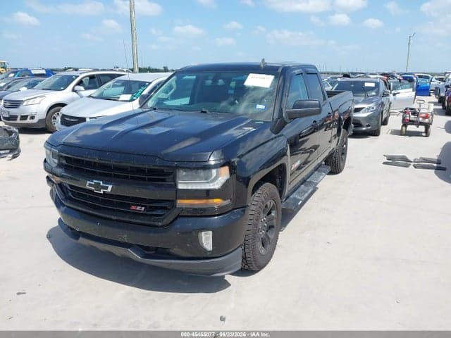 2017 CHEVROLET SILVERADO 1500 LT 2