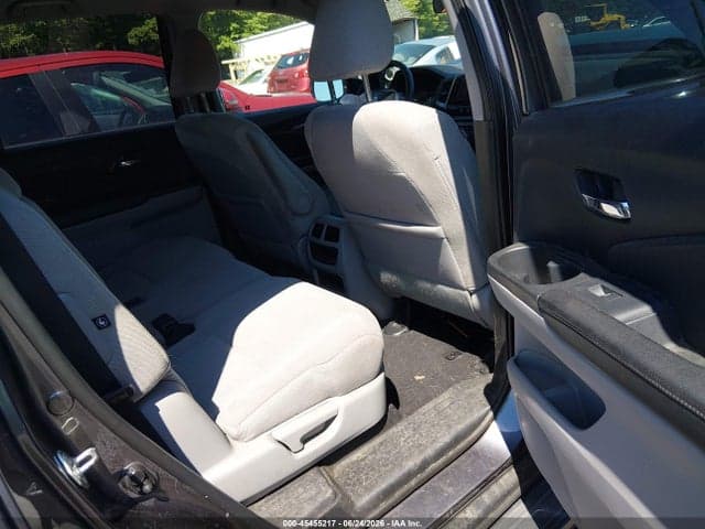 2017 HONDA PILOT EX 8