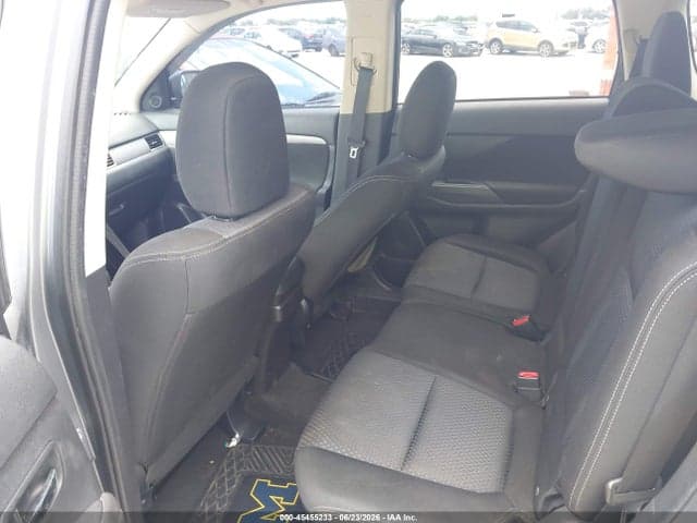 2016 MITSUBISHI OUTLANDER SE 8