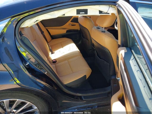 2023 LEXUS ES 300H LUXURY 8