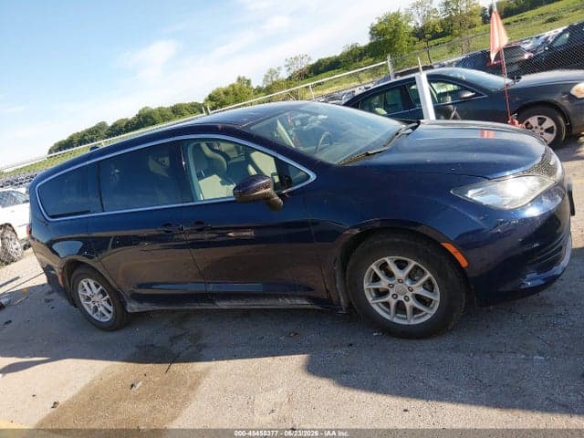 2018 CHRYSLER PACIFICA TOURING 13