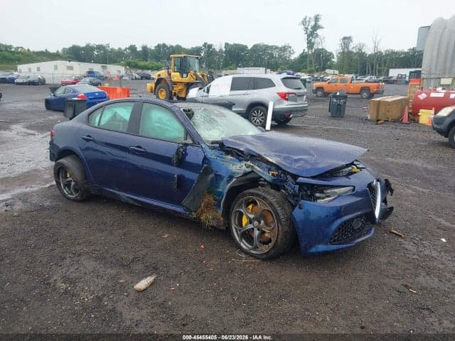 2018 ALFA ROMEO GIULIA TI SPORT AWD - 1