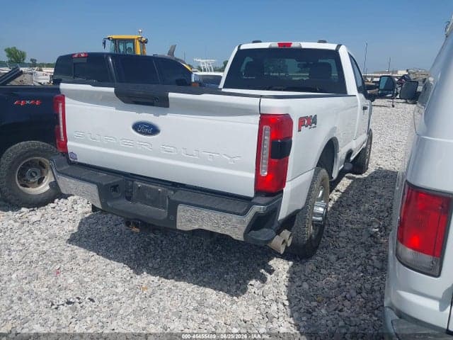2023 FORD F-350 XLT 4