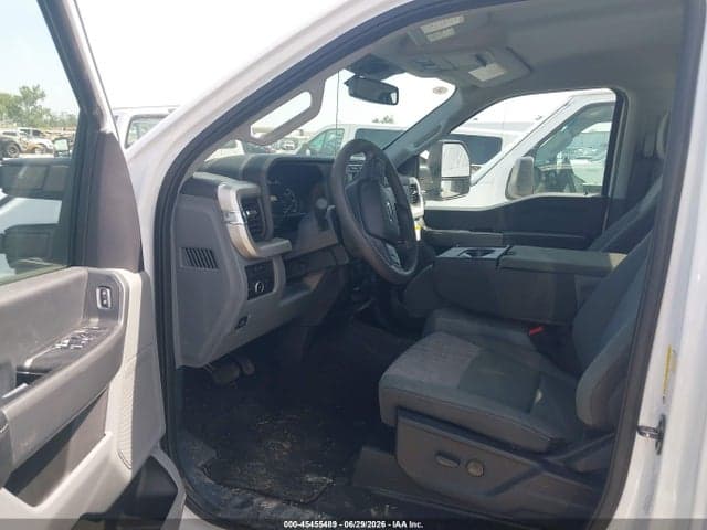 2023 FORD F-350 XLT 7