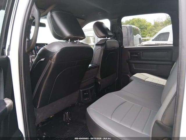 2023 RAM 3500 TRADESMAN 4X4 8' BOX 7