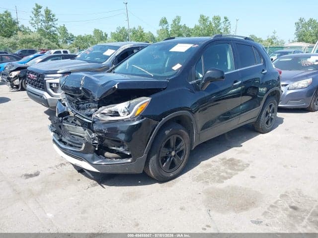 2017 CHEVROLET TRAX LT 3
